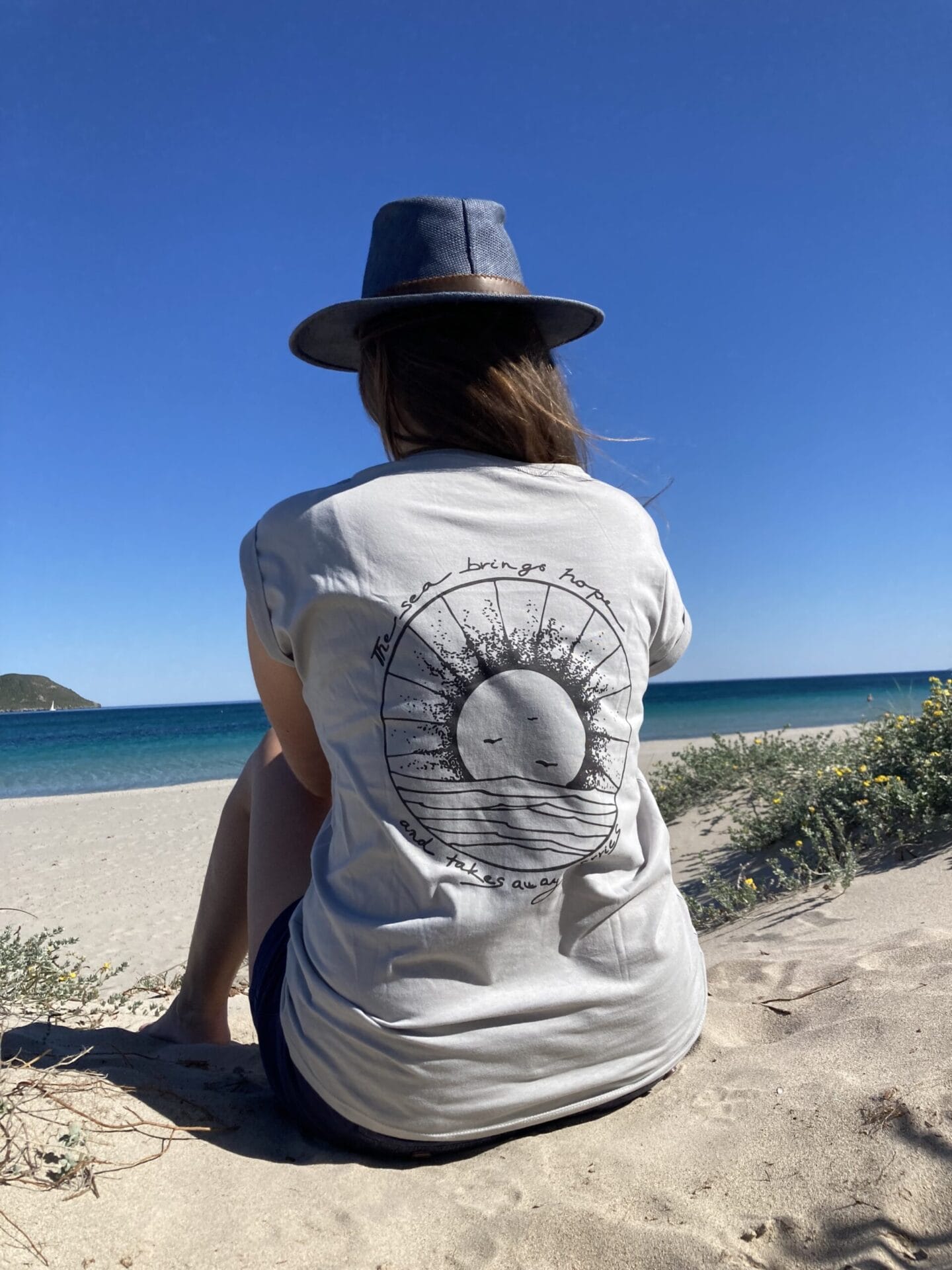 The sea bring hope....dámské tričko, odstín Light gray