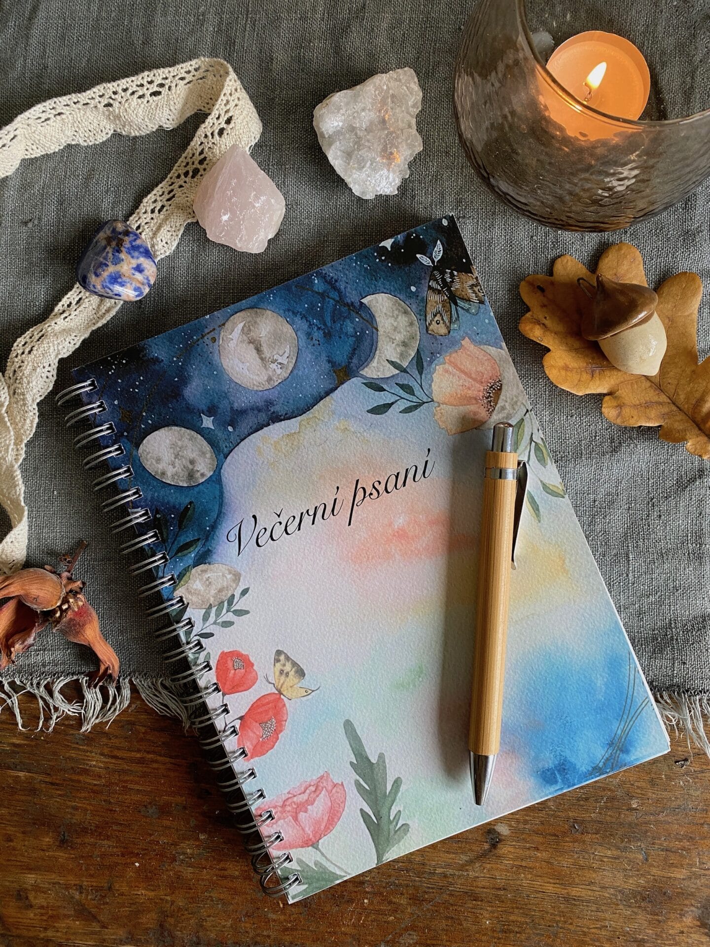 Večerní psaní, ilustrovaný zápisník v kroužkové vazbě