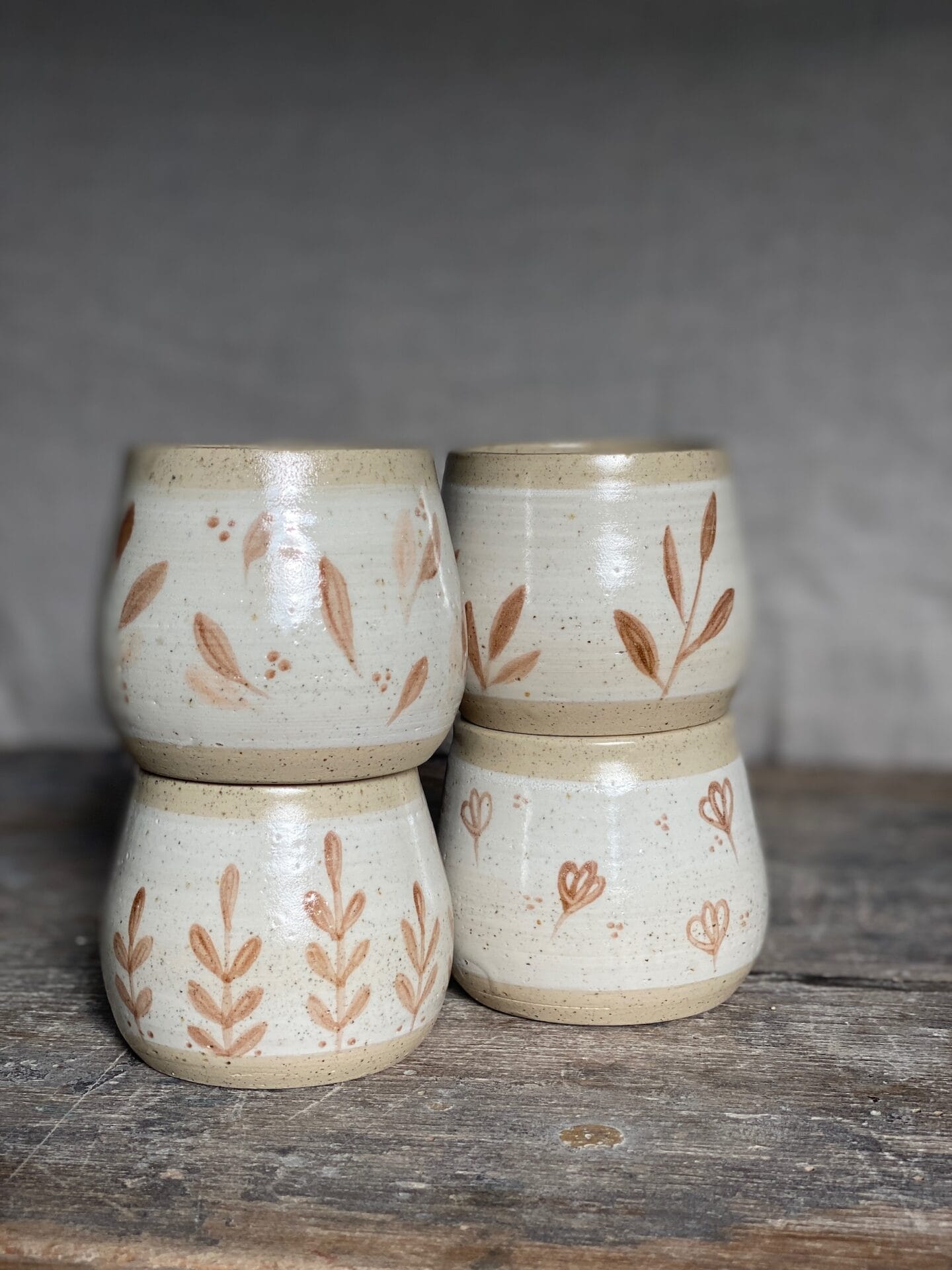 Keramický kalíšek, Hnědé lístky malované - Obrázek 6